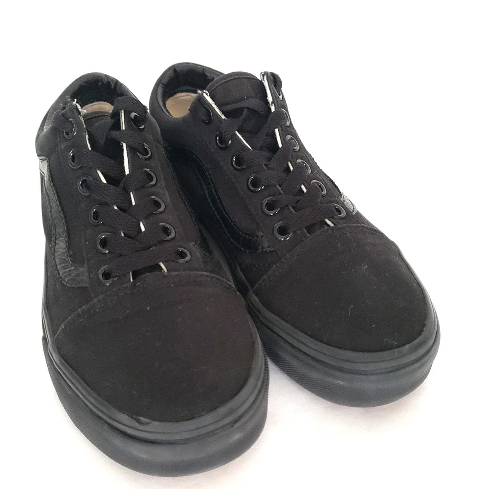 VANS Off The Wall SIZE 4 (MENS) 5.5 (WOMEN) Youth Lace Up Sneakers Black